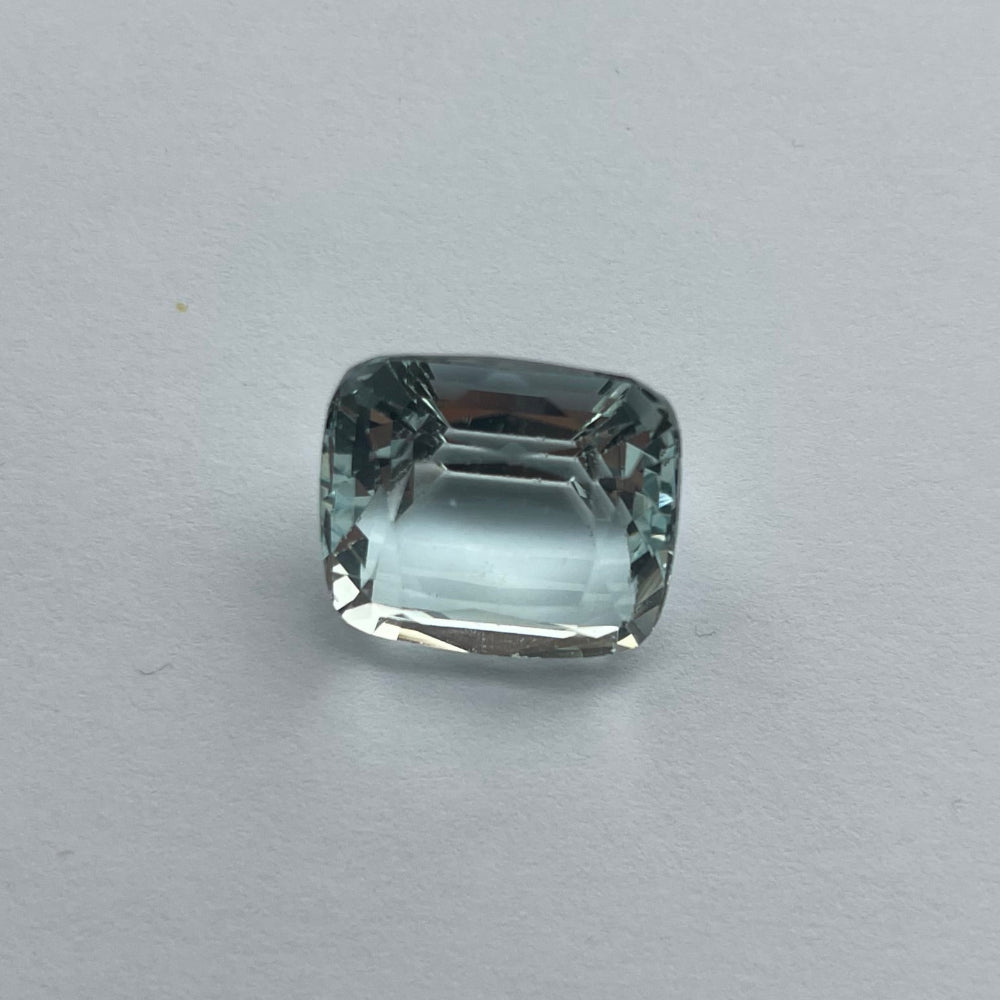 28.5ct Aquamarine