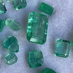 Rare 17.55ct batch Pansjhir Emerald